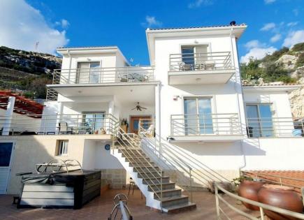 Villa for 549 000 euro in Paphos, Cyprus