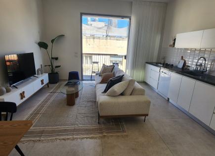 Flat for 1 300 000 euro in Tel Aviv, Israel