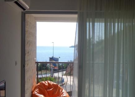 Wohnung für 220 000 euro in Przno, Montenegro