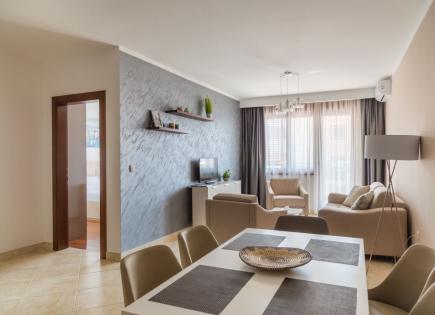 Piso para 241 200 euro en Becici, Montenegro