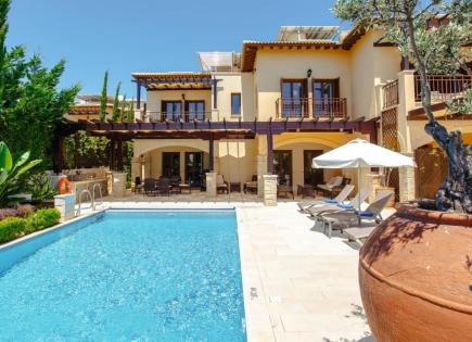 Villa para 1 300 000 euro en Pafos, Chipre