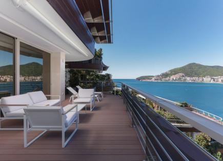 Piso para 2 950 000 euro en Budva, Montenegro