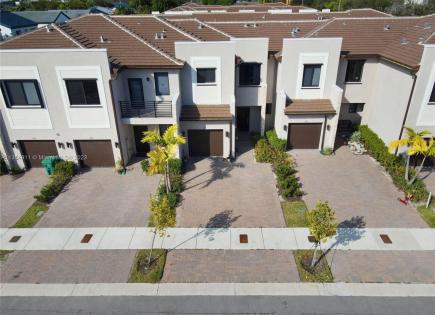 Maison urbaine pour 464 326 Euro à Miami, États-Unis