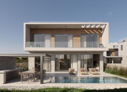 Villa for 380 000 euro in Paphos, Cyprus