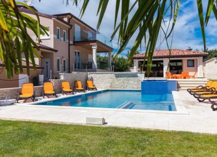 Casa para 1 236 000 euro en Pula, Croacia