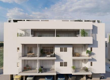 Apartment for 200 000 euro in Larnaca, Cyprus