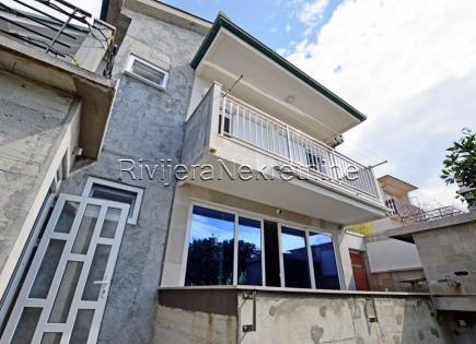 Maison pour 185 000 Euro à Herceg-Novi, Monténégro