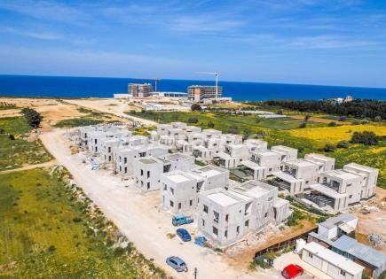 Villa para 586 000 euro en Çatalköy, Chipre