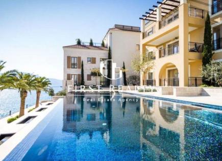 Appartement pour 949 000 Euro à Tivat, Monténégro