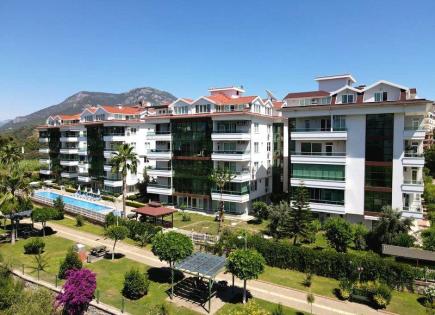 Flat for 365 000 euro in Kestel, Turkey
