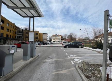 Commercial property for 3 150 000 euro in Ljubljana, Slovenia