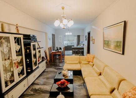 Flat for 180 000 euro in Saronida, Greece