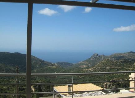 Maisonette for 800 000 euro in Ierapetra, Greece