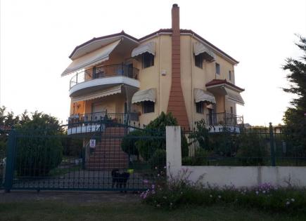 House for 200 000 euro in Thessaloniki, Greece