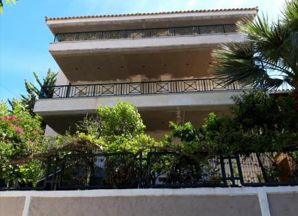 Maisonette for 400 000 euro in Lagonisi, Greece