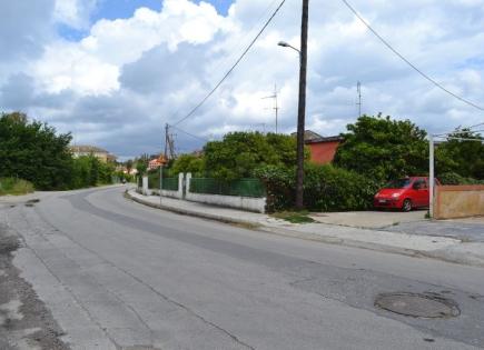 Terrain pour 320 000 Euro à Corfou, Grèce