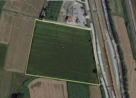 Land for 2 800 000 euro in Pieria, Greece