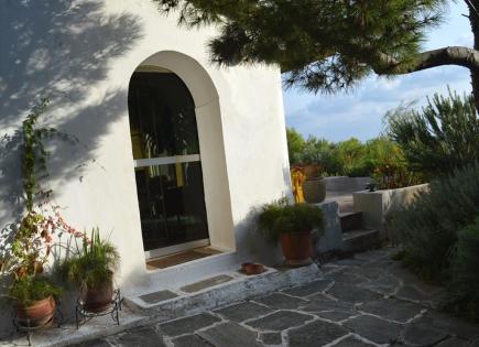 Haus für 2 200 000 euro in Attika, Griechenland