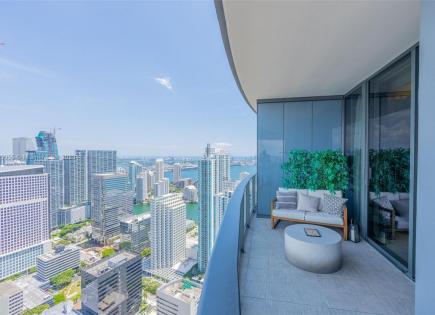 Penthouse for 2 686 795 euro in Miami, USA