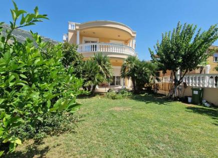 Casa para 399 000 euro en Sutomore, Montenegro