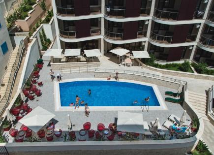 Piso para 361 000 euro en Becici, Montenegro