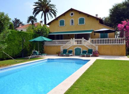 Villa pour 5 700 Euro par semaine à Antibes, France