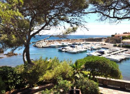 Villa for 3 900 euro per week in Saint-Raphael, France