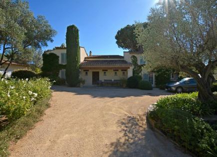 Villa in Saint-Tropez, France (price on request)