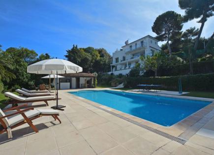 Villa in Antibes, France (price on request)