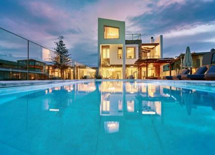 Villa for 1 600 000 euro in Analipsi, Greece