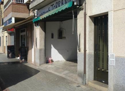 Shop for 95 000 euro in Barcelona, Spain