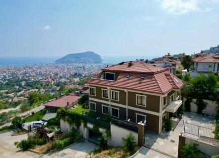 Villa for 2 200 000 euro in Alanya, Turkey