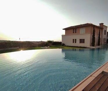 Apartment for 817 500 euro in Paphos, Cyprus