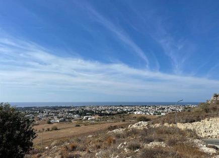 Land for 240 000 euro in Paphos, Cyprus