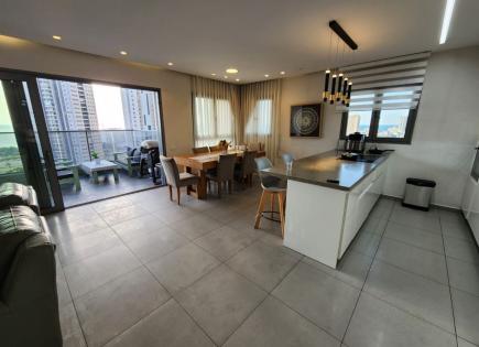 Wohnung für 1 125 000 euro in Bat Yam, Israel