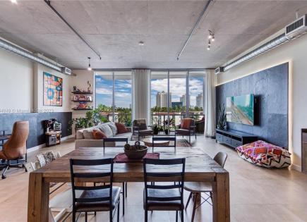 Loft para 614 287 euro en Miami, Estados Unidos