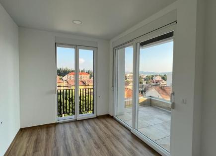 Flat for 163 400 euro in Tivat, Montenegro