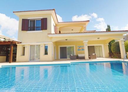 Villa para 1 100 000 euro en Pafos, Chipre