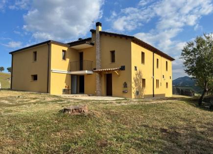 Haus für 90 000 euro in Bisenti, Italien