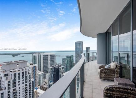 Penthouse for 3 039 537 euro in Miami, USA