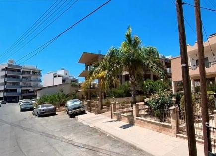 Grundstück für 690 000 euro in Larnaka, Zypern