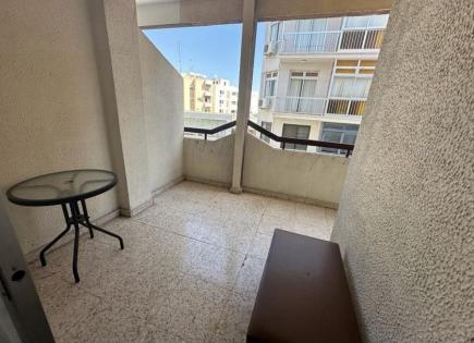 Apartamento para 165 000 euro en Lárnaca, Chipre