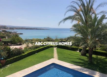 Villa para 2 700 000 euro en Coral Bay, Chipre