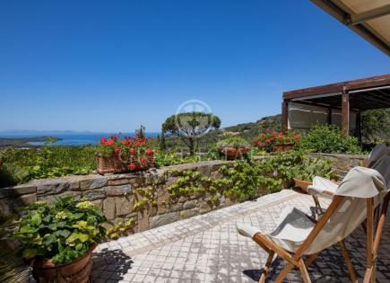 Villa para 2 350 000 euro en Castiglione della Pescaia, Italia
