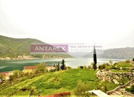 Apartamento para 225 000 euro en Dobrota, Montenegro