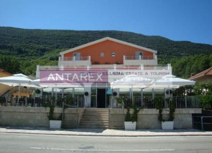 Propiedad comercial para 1 300 000 euro en Igalo, Montenegro