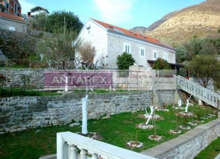 Villa für 650 000 euro in Kamenari, Montenegro