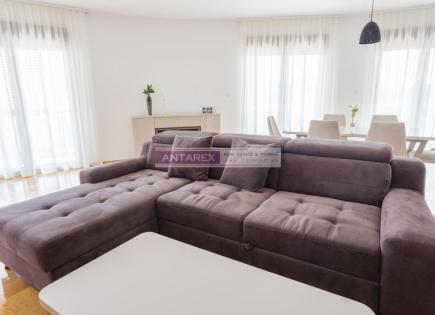 Apartment für 325 000 euro in Becici, Montenegro