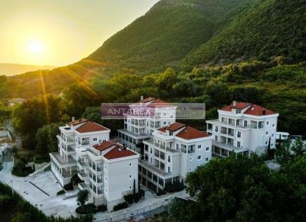 Apartamento para 680 000 euro en Kumbor, Montenegro