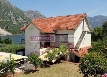 Villa para 299 000 euro en Kostanjica, Montenegro